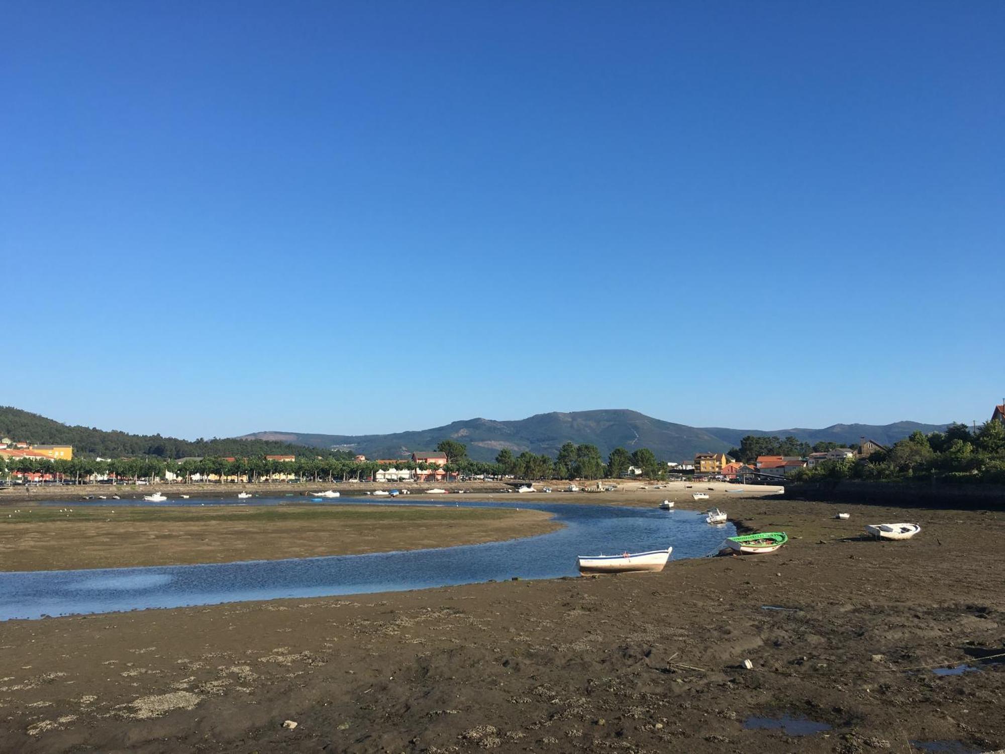 Muros Sobre El Mar Esterno foto